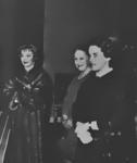 Vivien, her mother and daughter